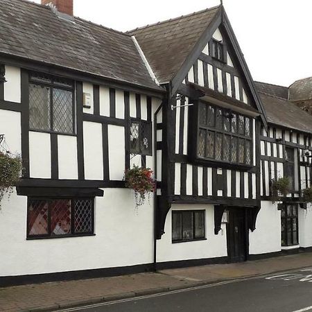 Queens Head Inn Монмаут Екстериор снимка